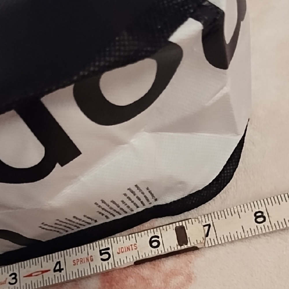 Lululemon Classic Reusable Black & White Tote - Picture 7 of 8